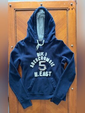 💙Y2K Abercrombie & Fitch blue hoodie size M💙